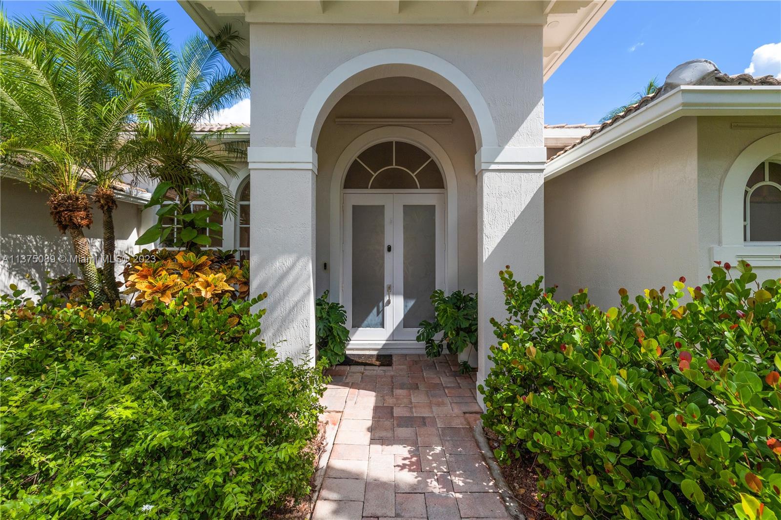 244 Landings Blvd