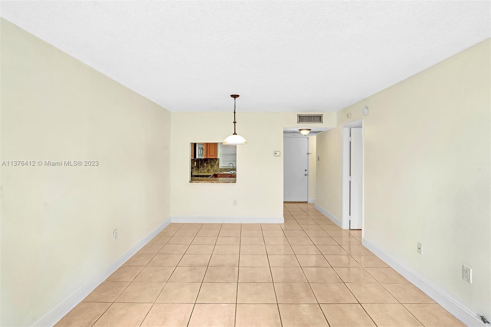 9410 Tangerine Pl Unit: 105
