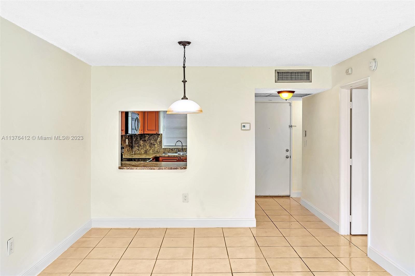 9410 Tangerine Pl Unit: 105