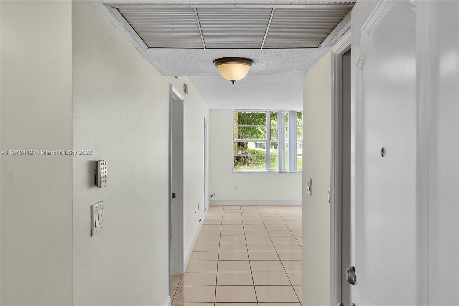 9410 Tangerine Pl Unit: 105