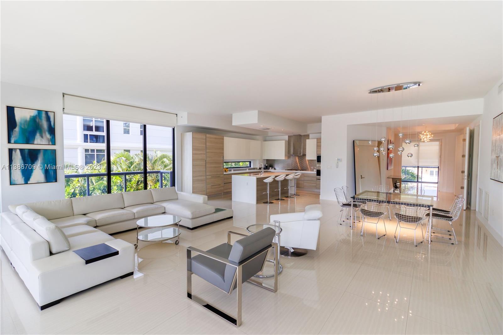 60 Hendricks Isle Unit: 301