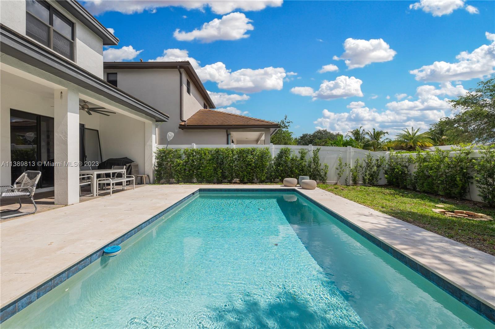 4980 Whispering Way