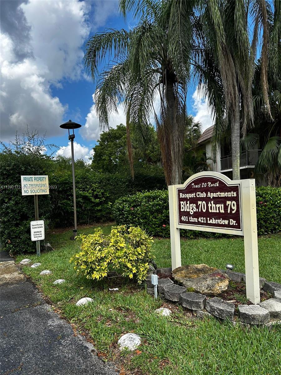 405 Lakeview Dr Unit: 201