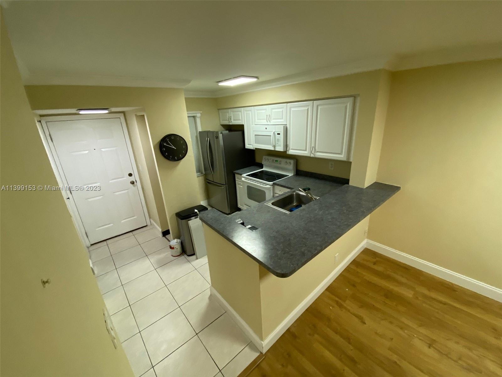 2104 S Cypress Bend Dr Unit: 209