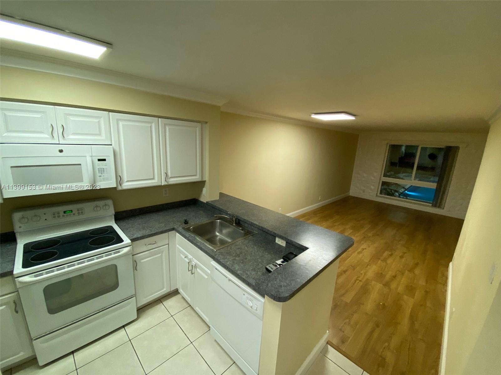 2104 S Cypress Bend Dr Unit: 209