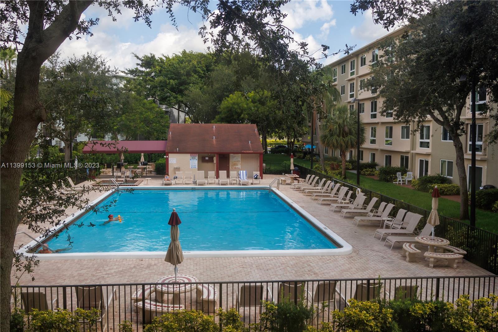 2104 S Cypress Bend Dr Unit: 209