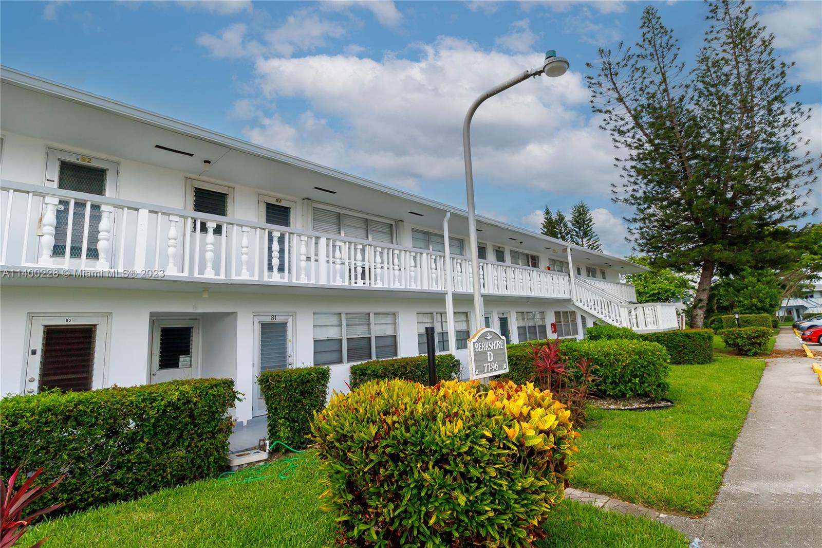 90 Berkshire D Unit: 90