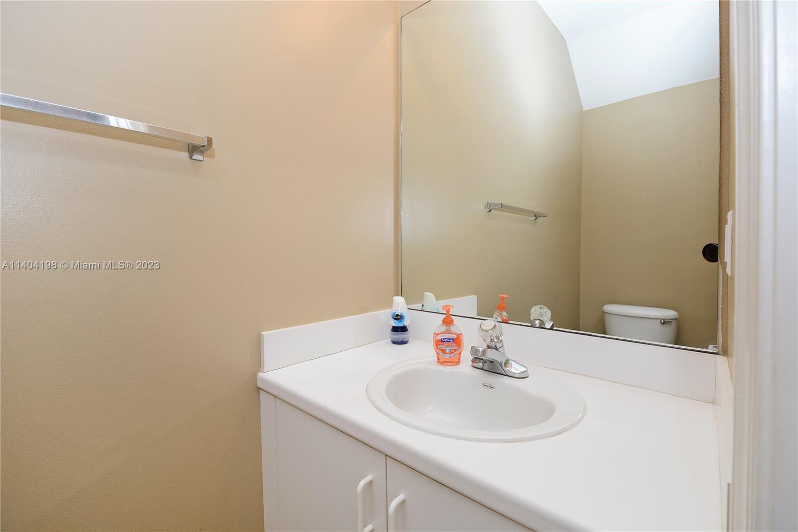 3740 San Simeon Cir Unit: 3740