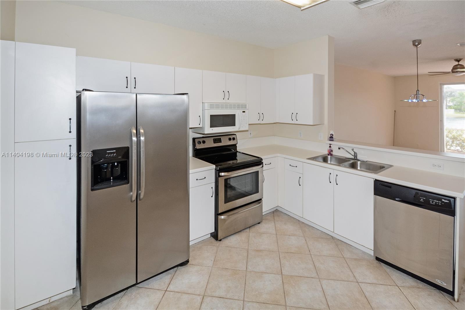3740 San Simeon Cir Unit: 3740