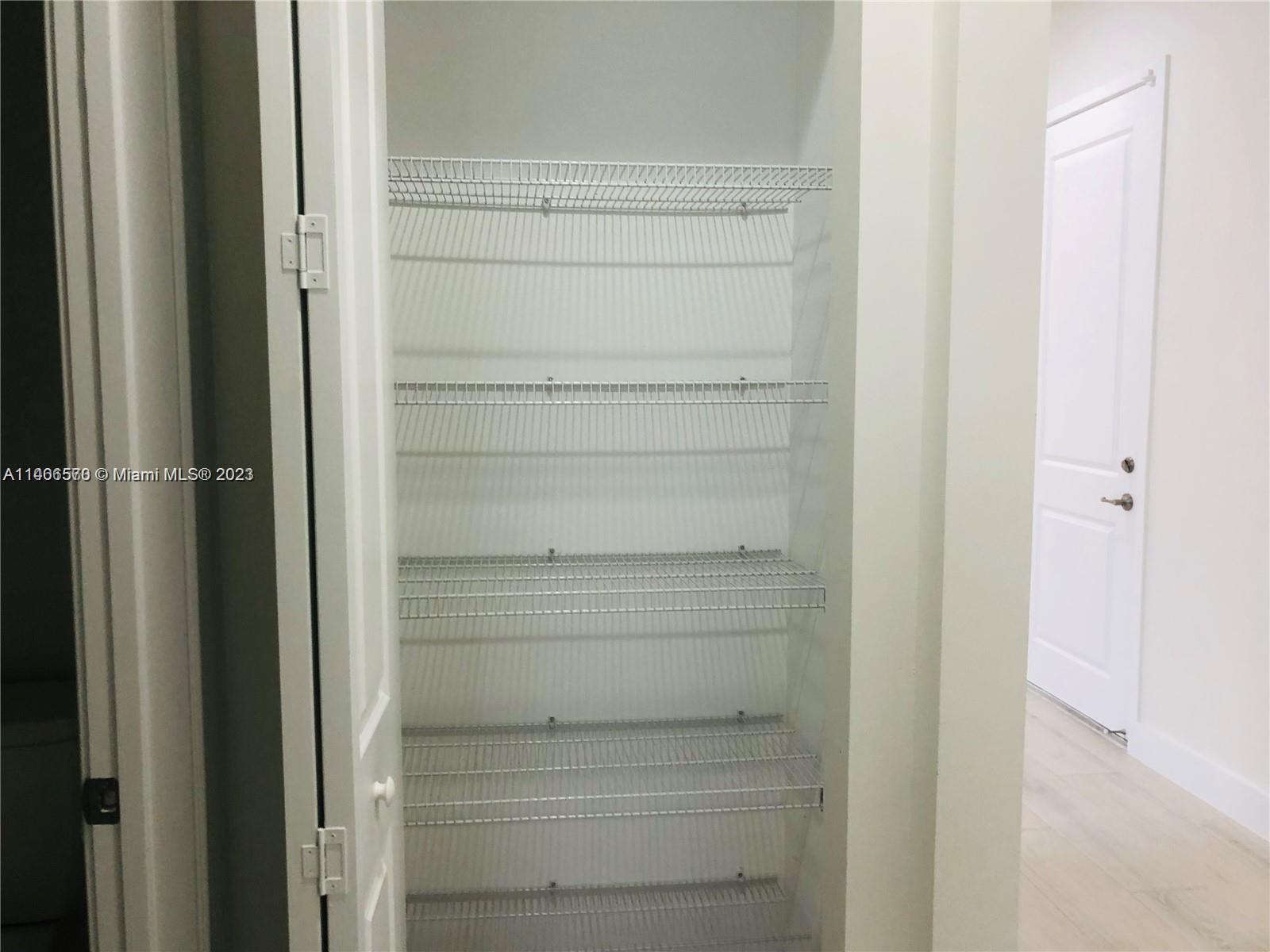 14542 Crawford Brook Ln Unit: 14542