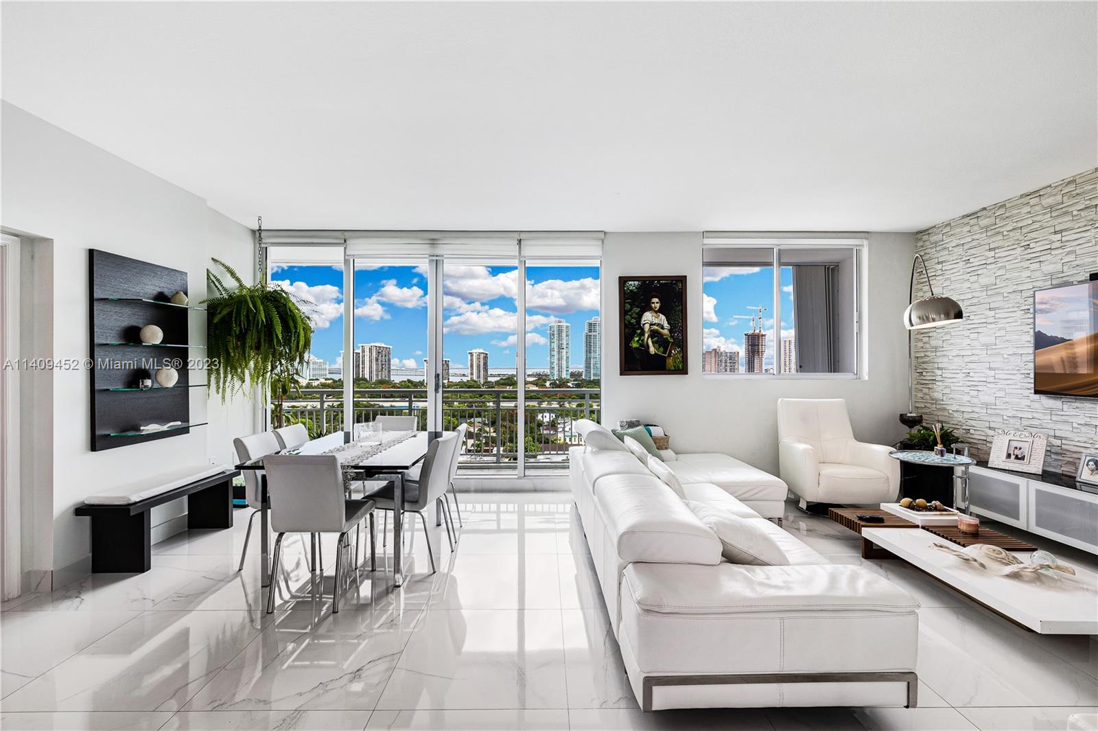 2021 SW 3rd Ave Unit: PH-5