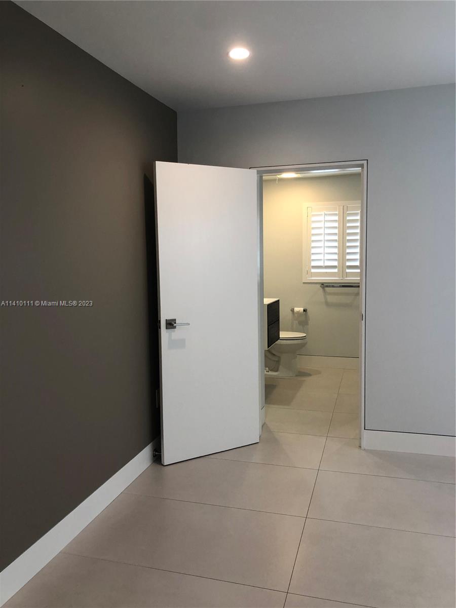 1632 SW 12th St Unit: 0