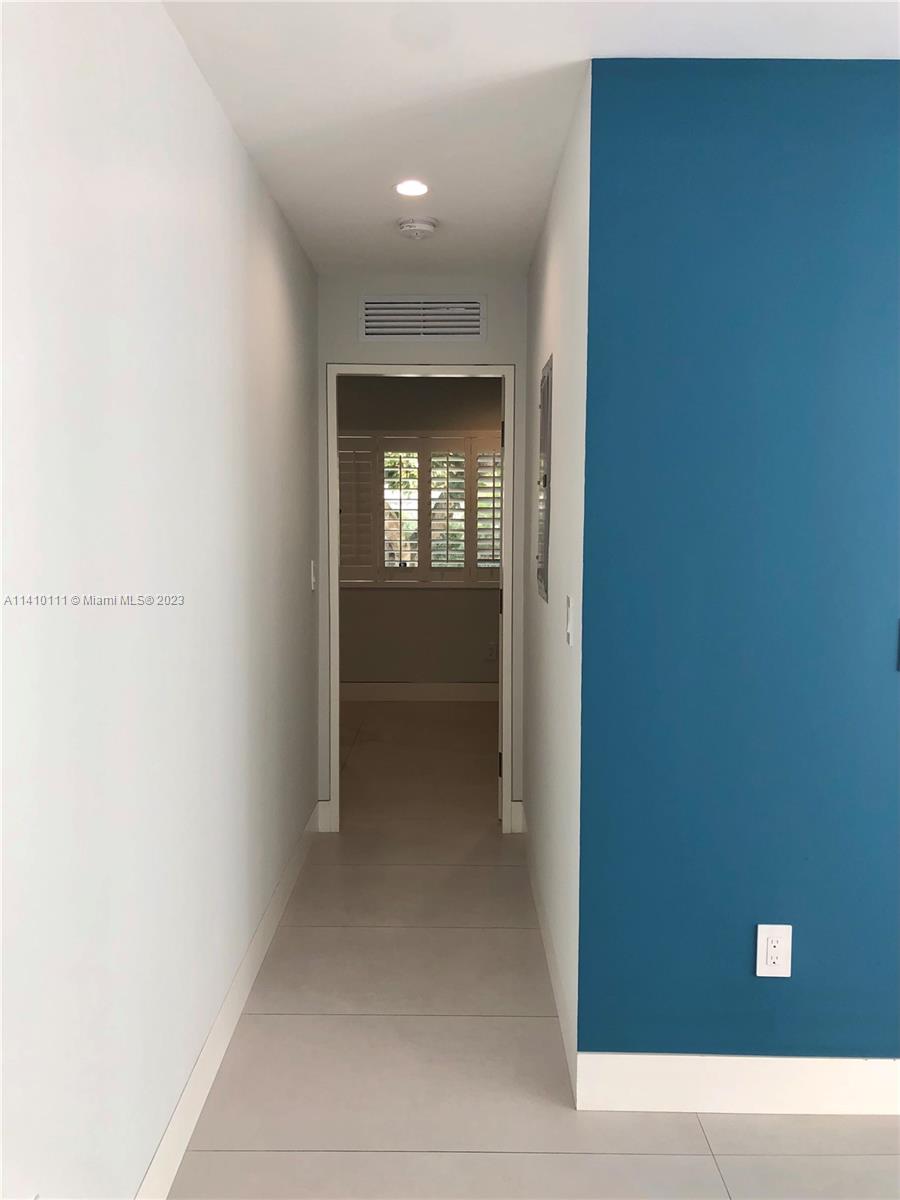 1632 SW 12th St Unit: 0