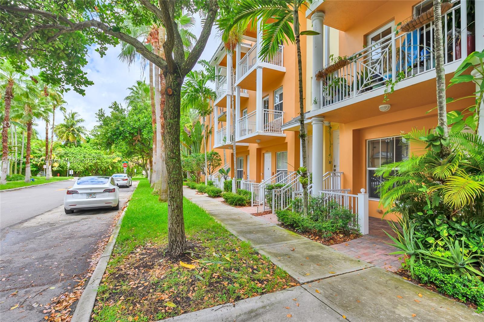 1339 SW 3rd Ct Unit: 1339