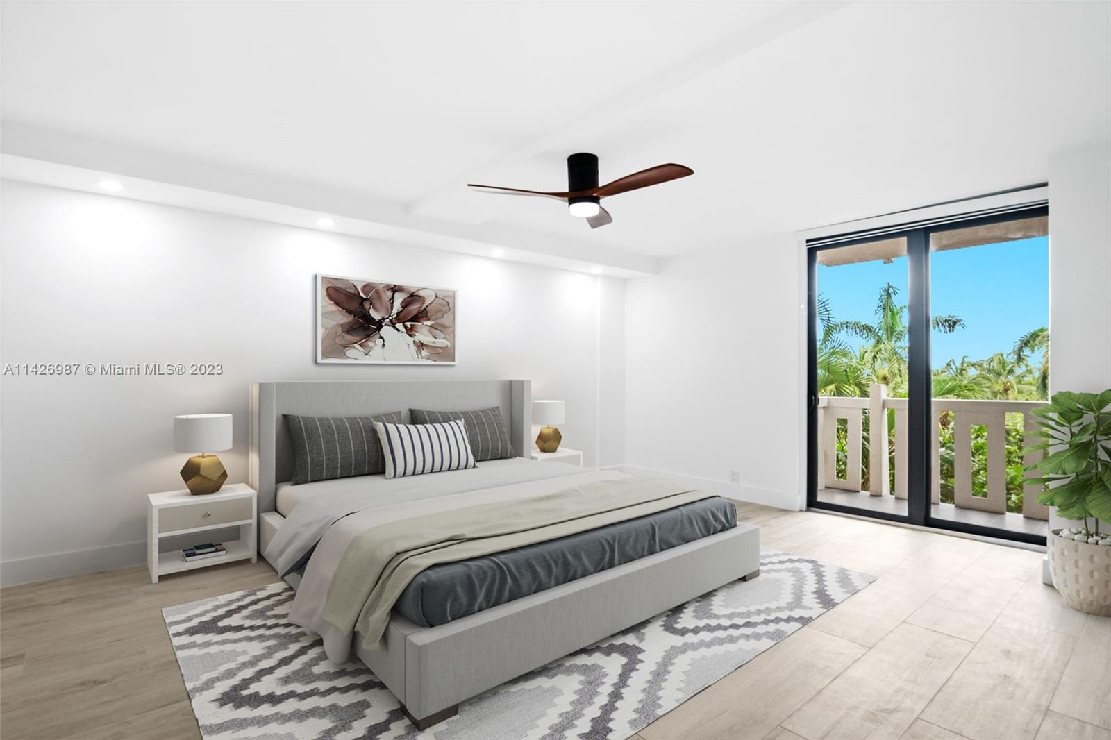 1121 Crandon Blvd Unit: D304
