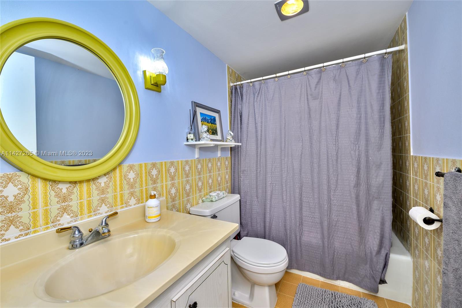 1231 NW 13th St Unit: 472F
