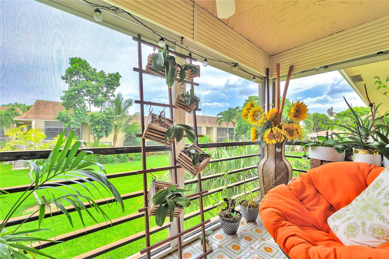 1231 NW 13th St Unit: 472F