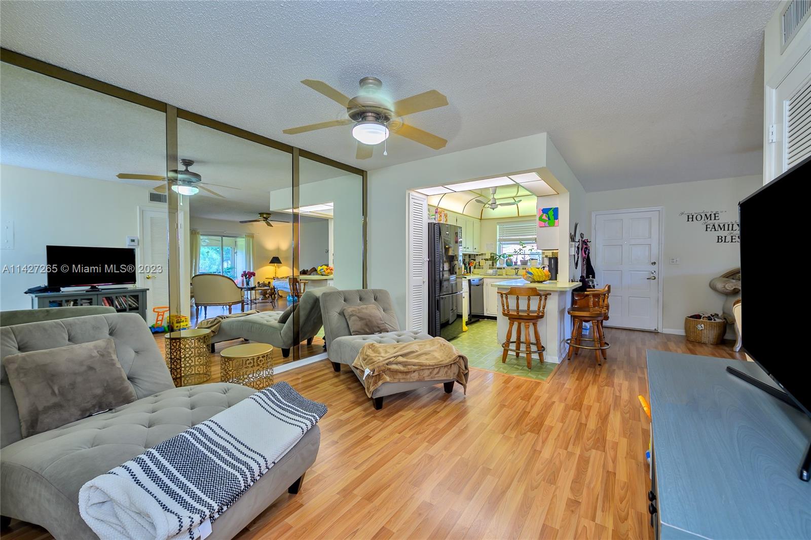 1231 NW 13th St Unit: 472F
