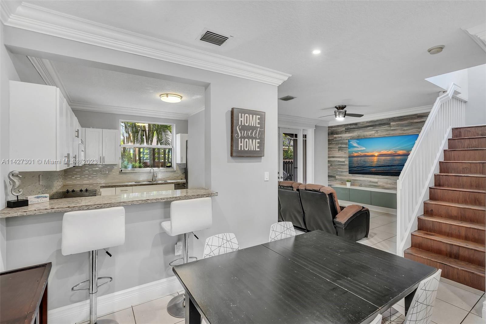 210 Riverwalk Cir Unit: 210
