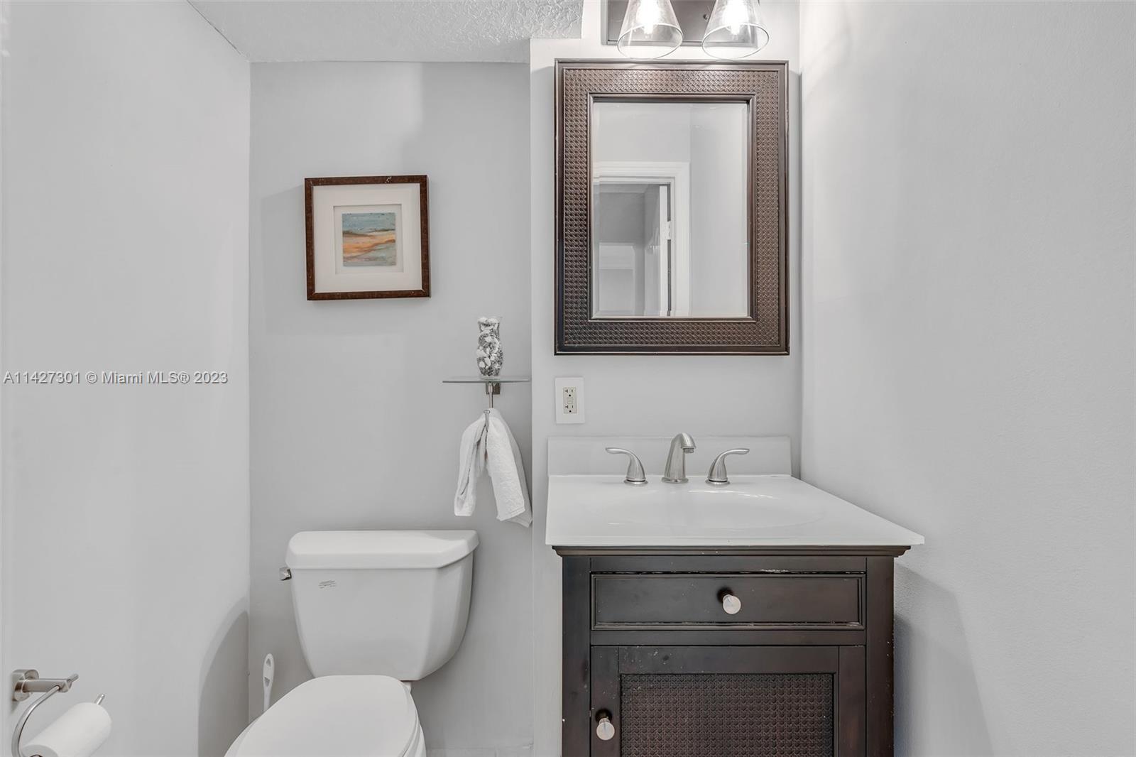 210 Riverwalk Cir Unit: 210