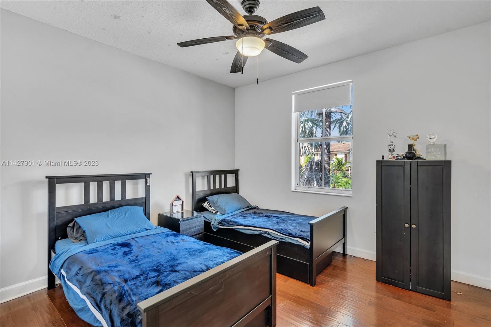 210 Riverwalk Cir Unit: 210
