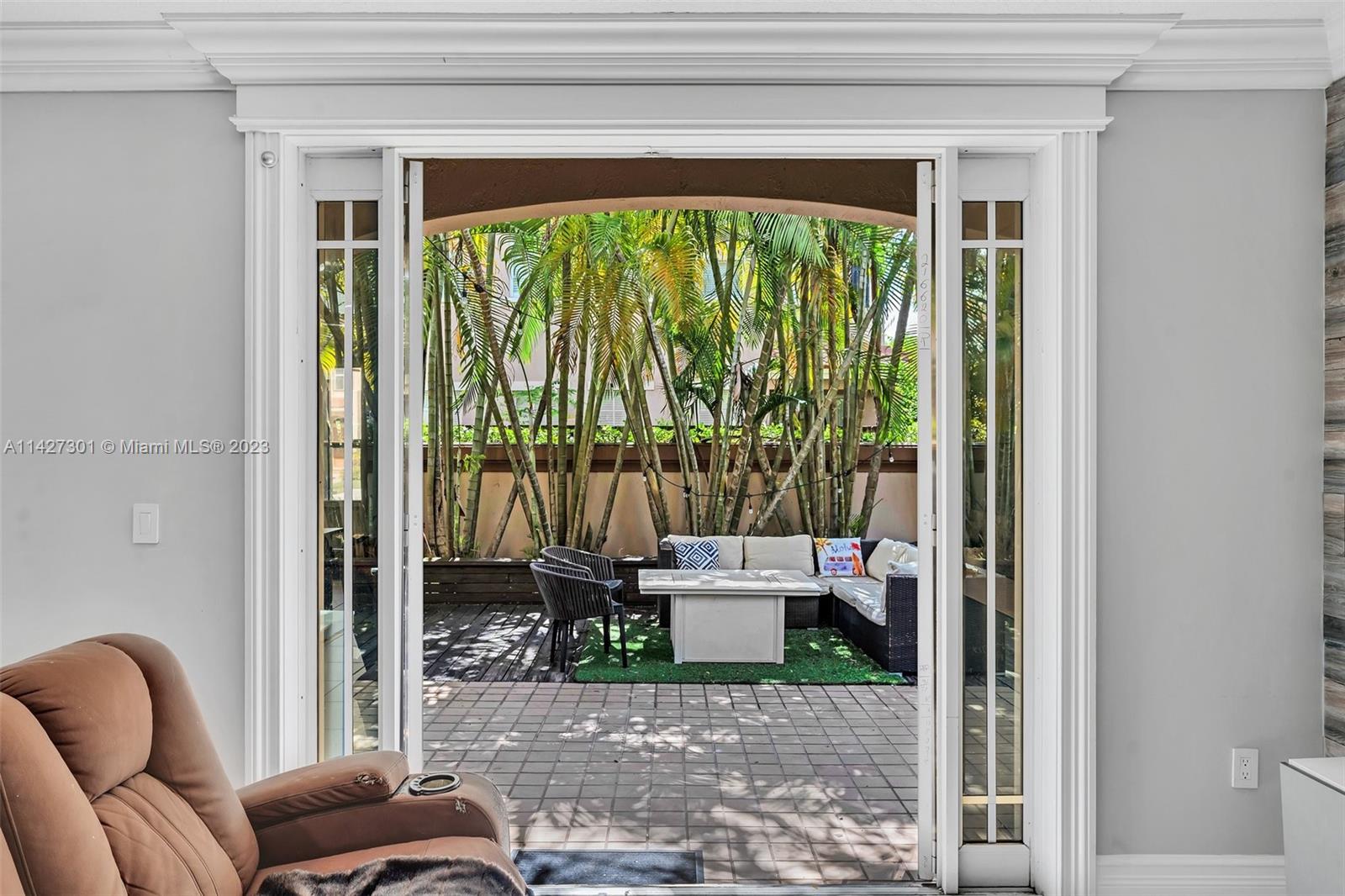 210 Riverwalk Cir Unit: 210
