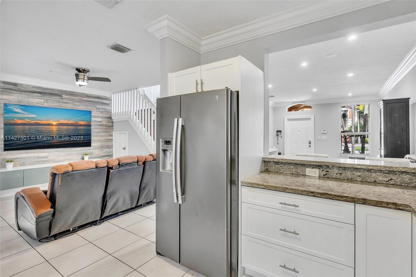 210 Riverwalk Cir Unit: 210