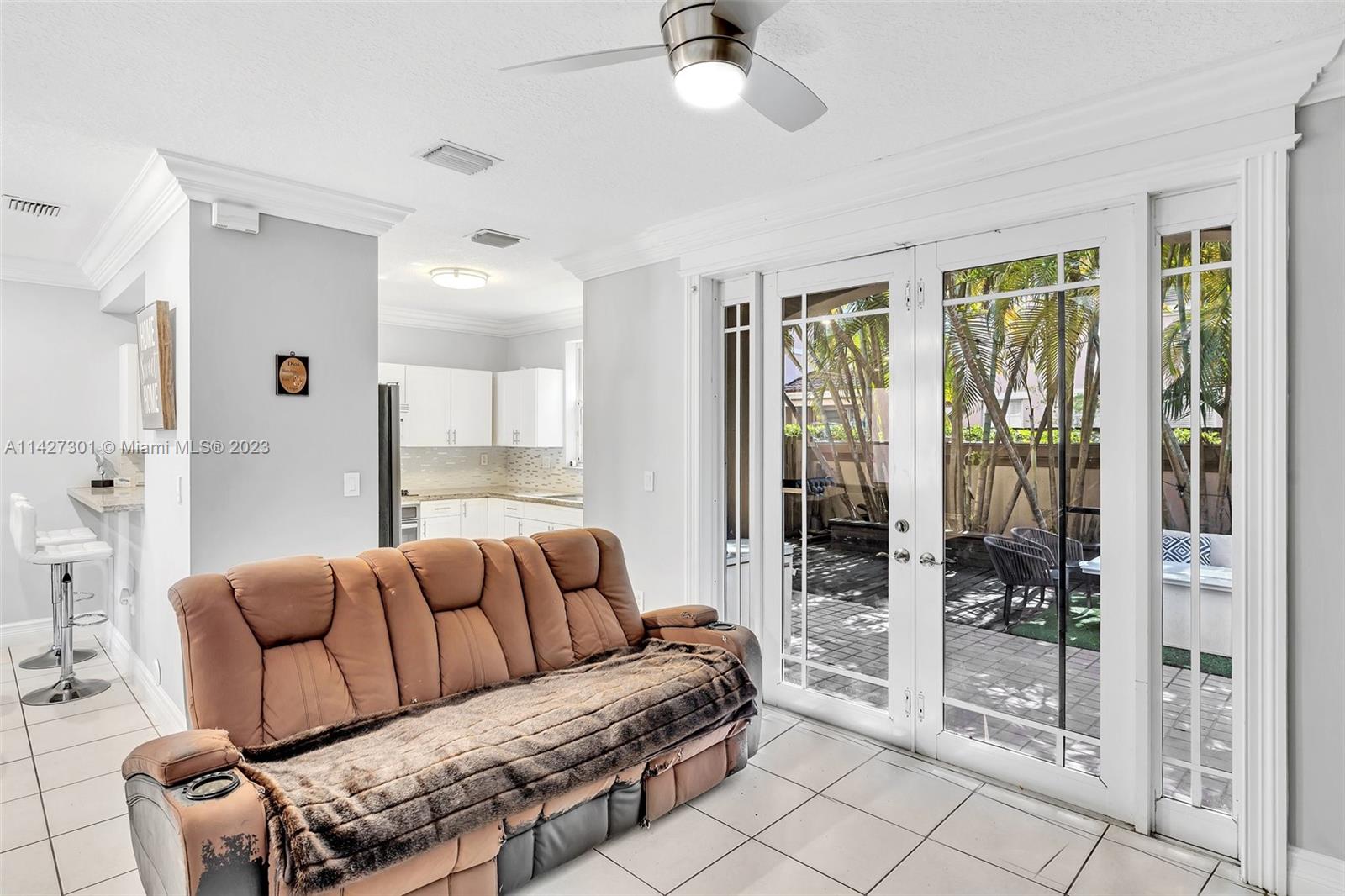 210 Riverwalk Cir Unit: 210