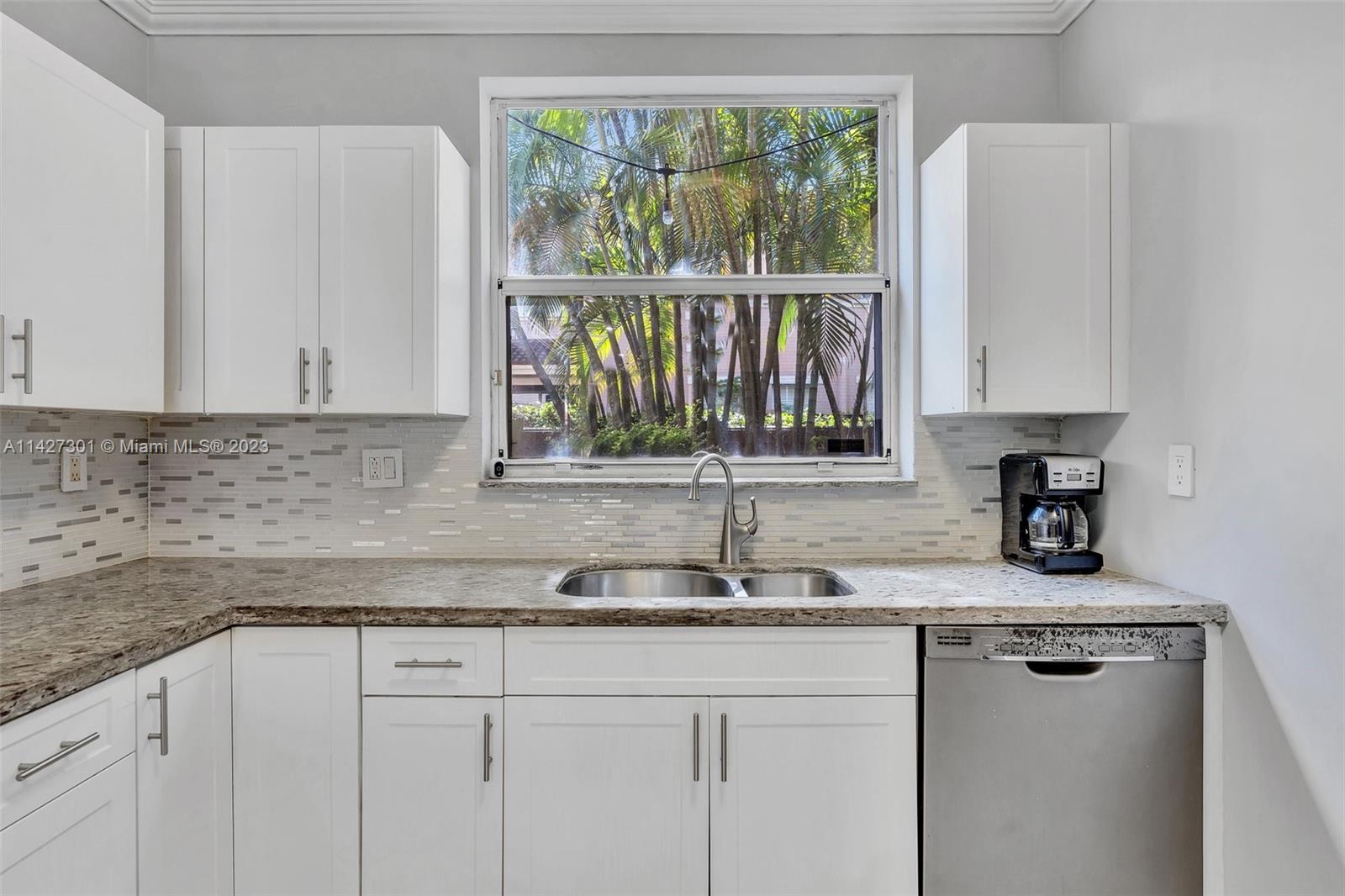 210 Riverwalk Cir Unit: 210
