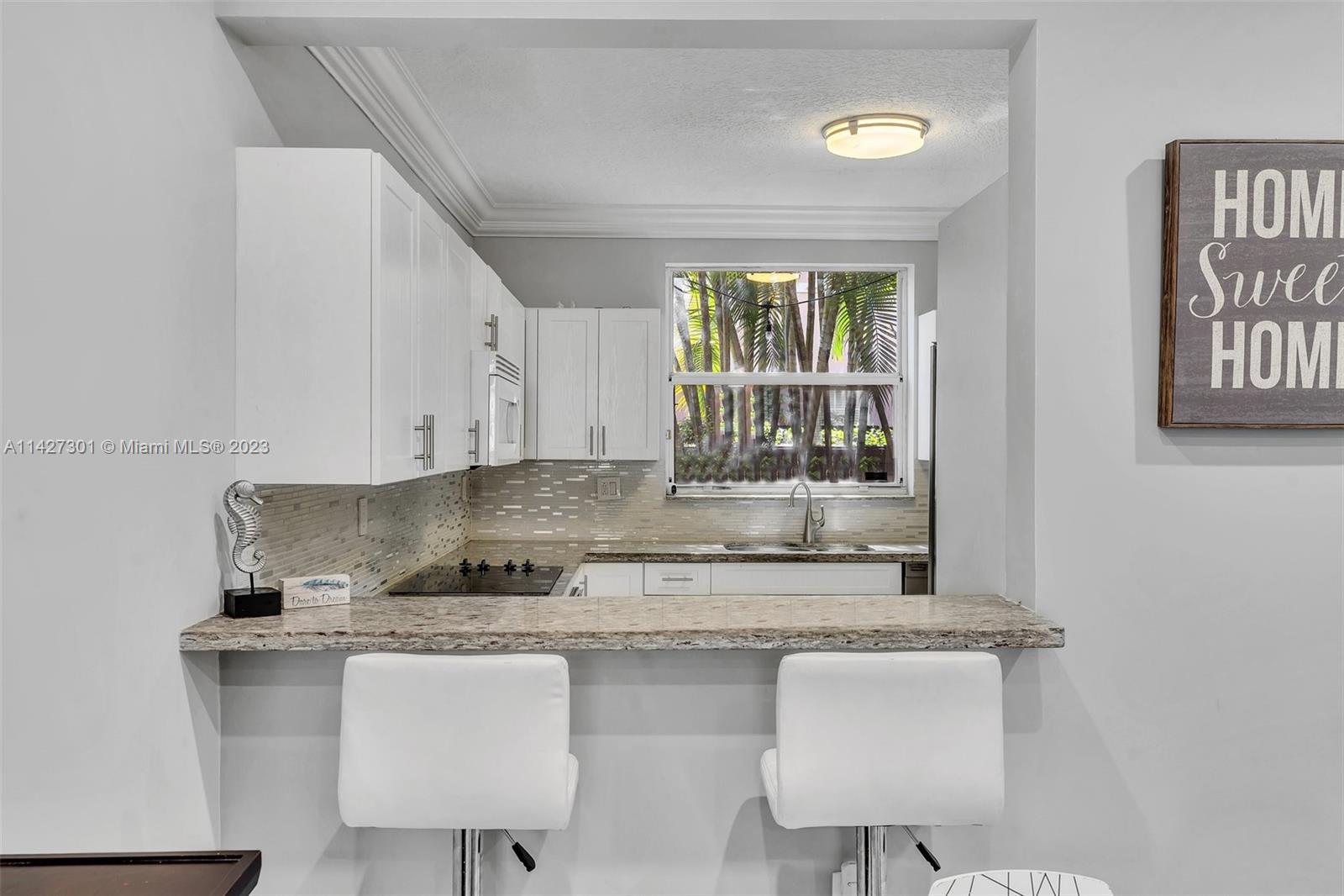 210 Riverwalk Cir Unit: 210