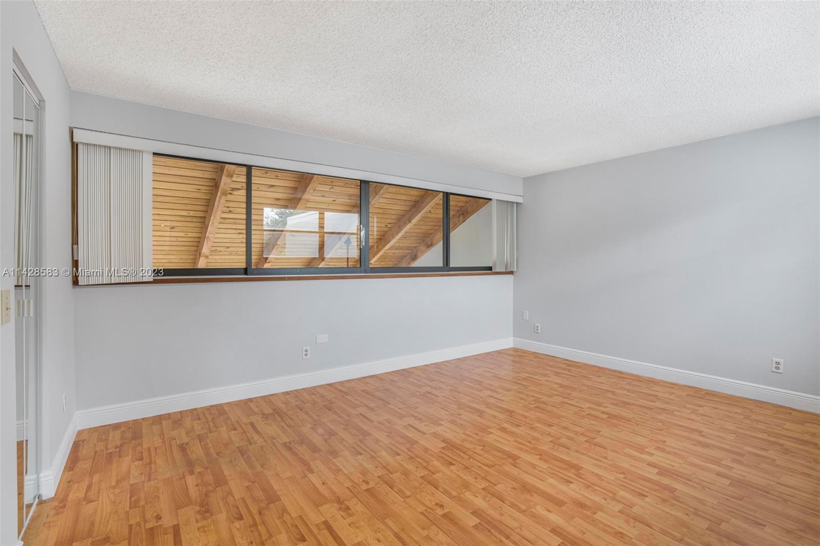 11276 NW 14th Ct Unit: 11276