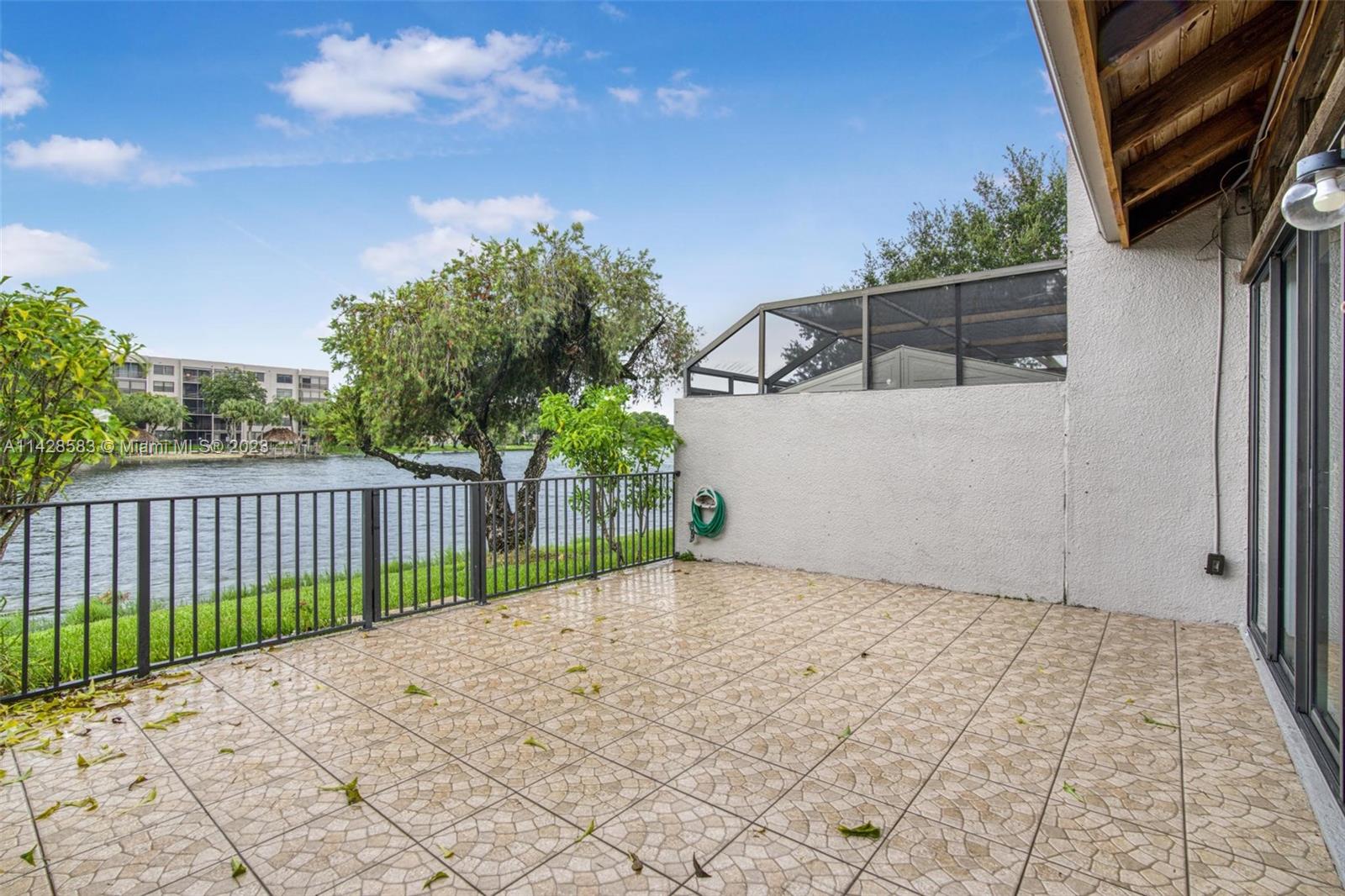 11276 NW 14th Ct Unit: 11276