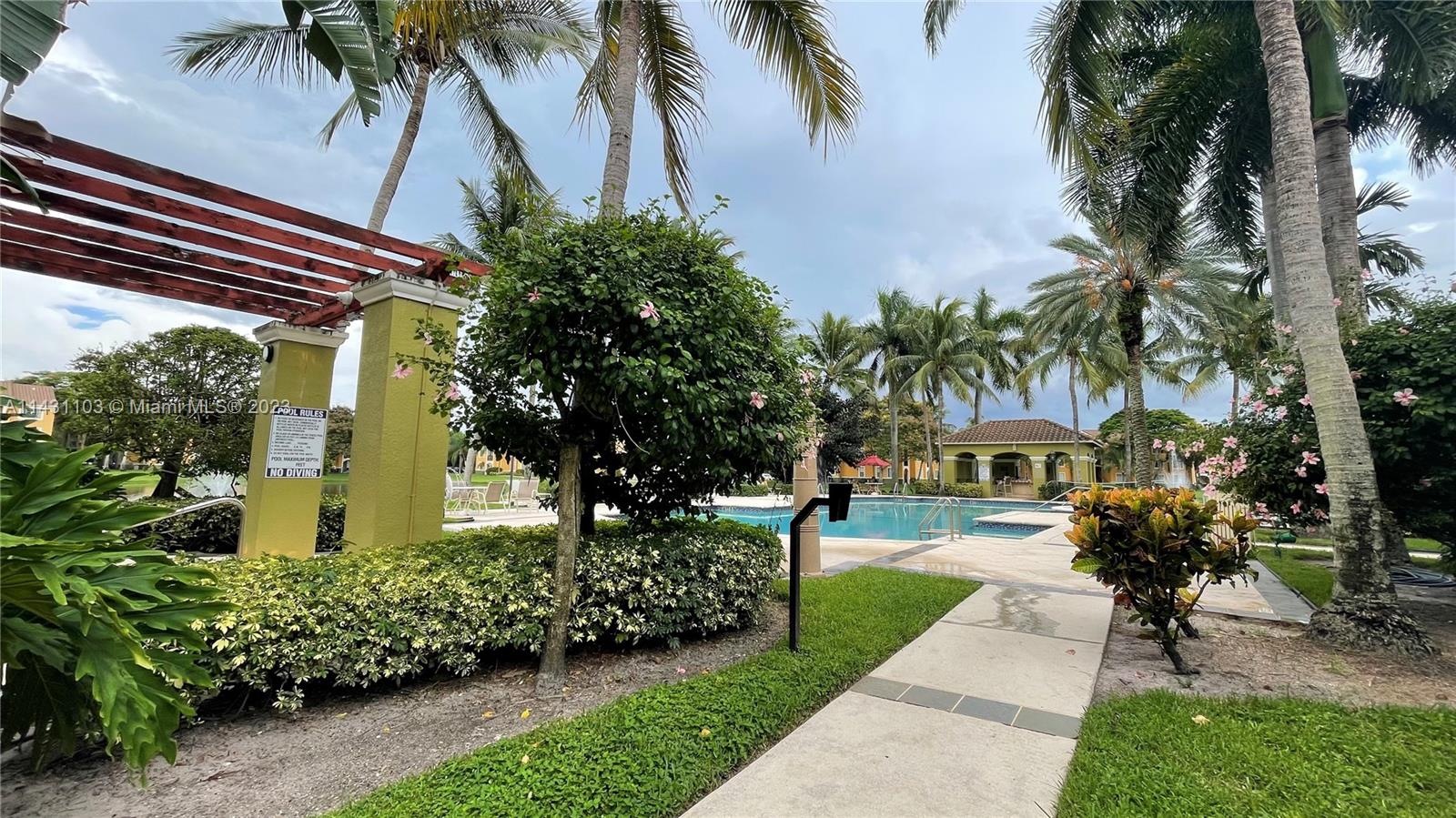 2090 W W Preserve Way Unit: 305