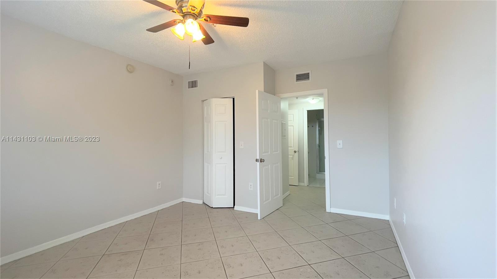 2090 W W Preserve Way Unit: 305