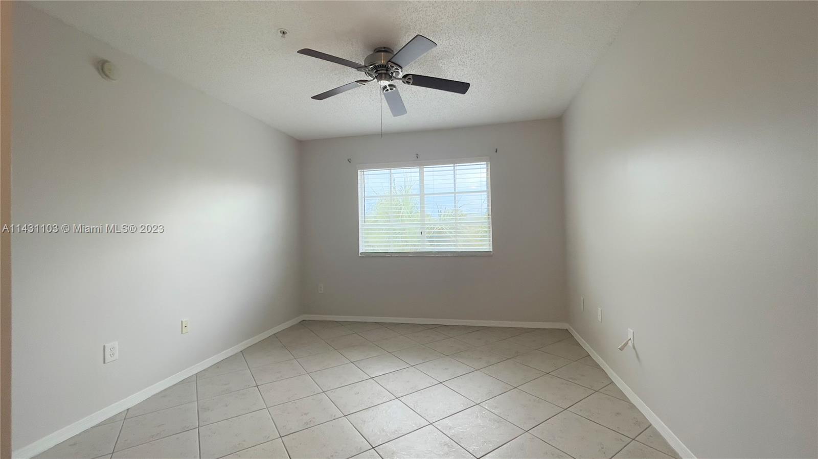 2090 W W Preserve Way Unit: 305