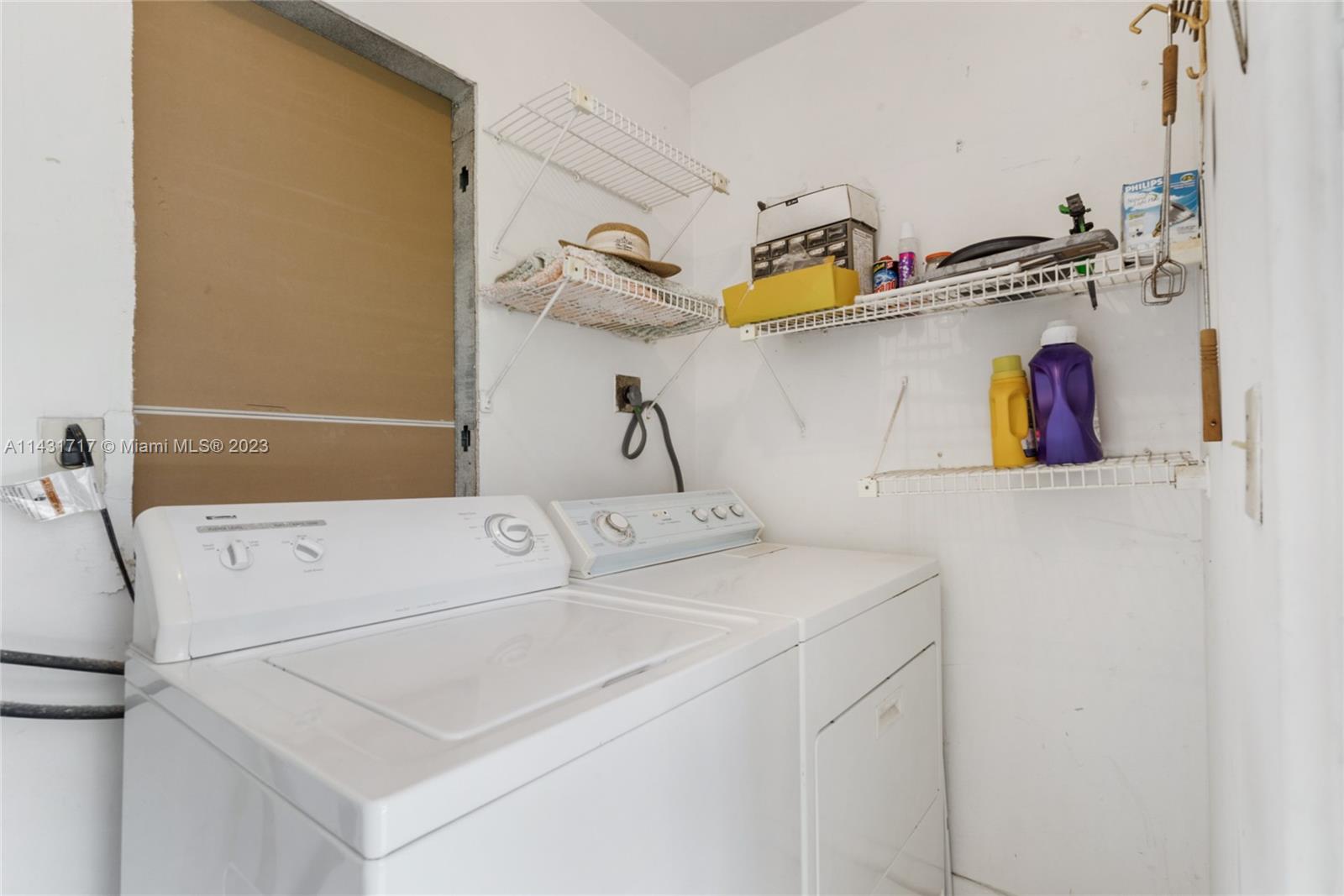 10012 SW 23rd Ter