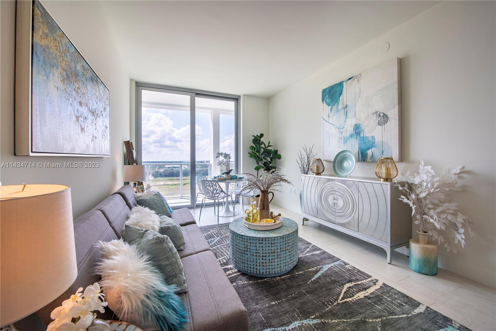 2000 Metropica Way Unit: 908