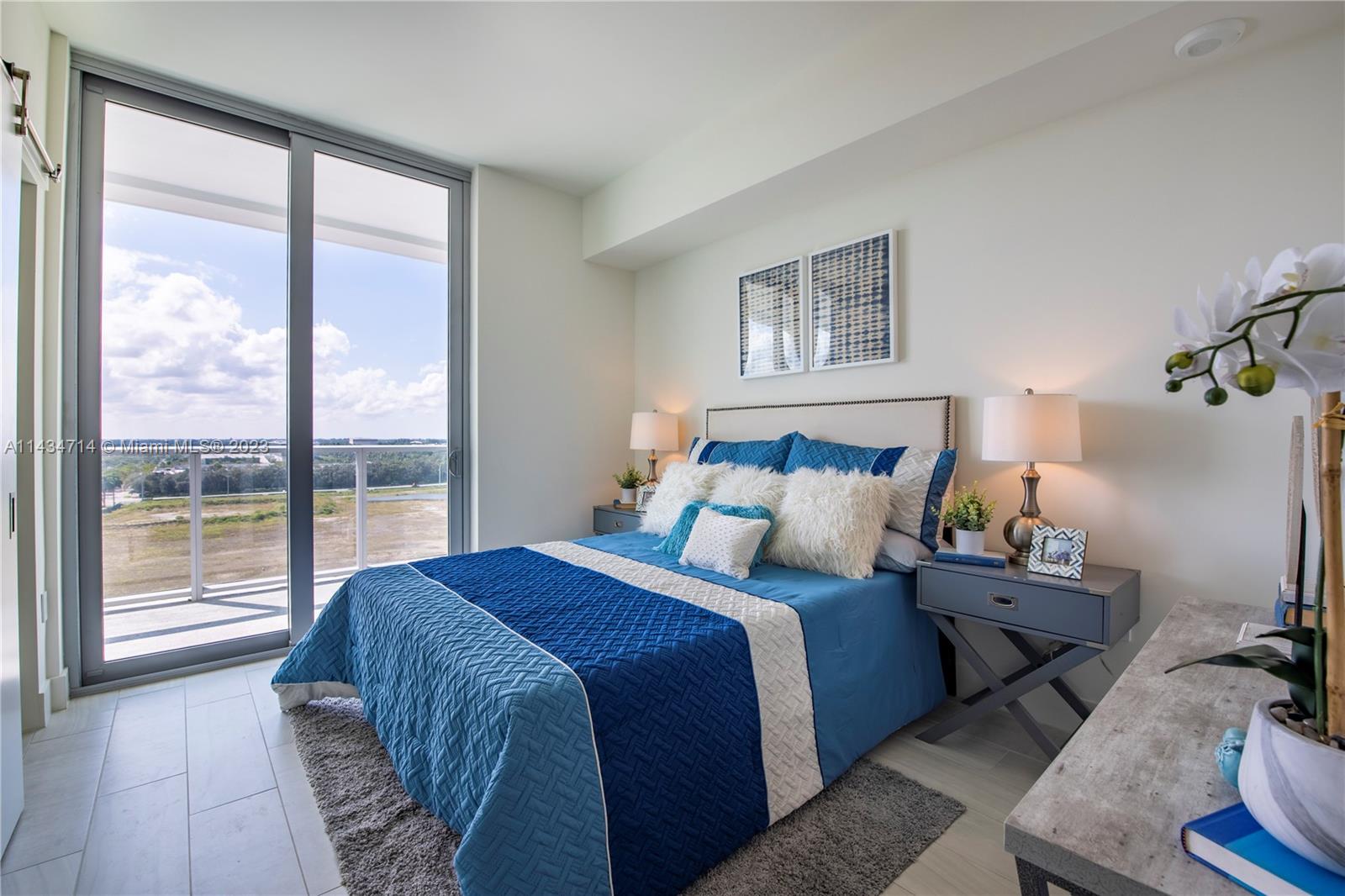 2000 Metropica Way Unit: 908