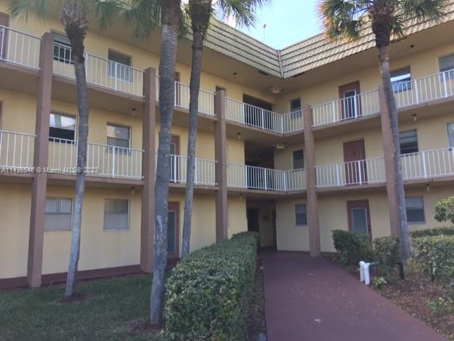 8305 Sunrise Lakes Blvd Unit: 206