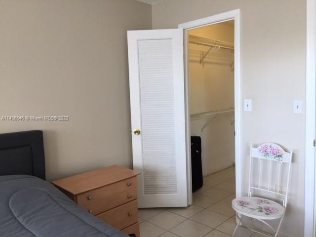 8305 Sunrise Lakes Blvd Unit: 206