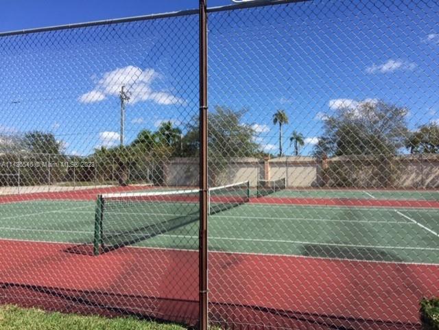 8305 Sunrise Lakes Blvd Unit: 206