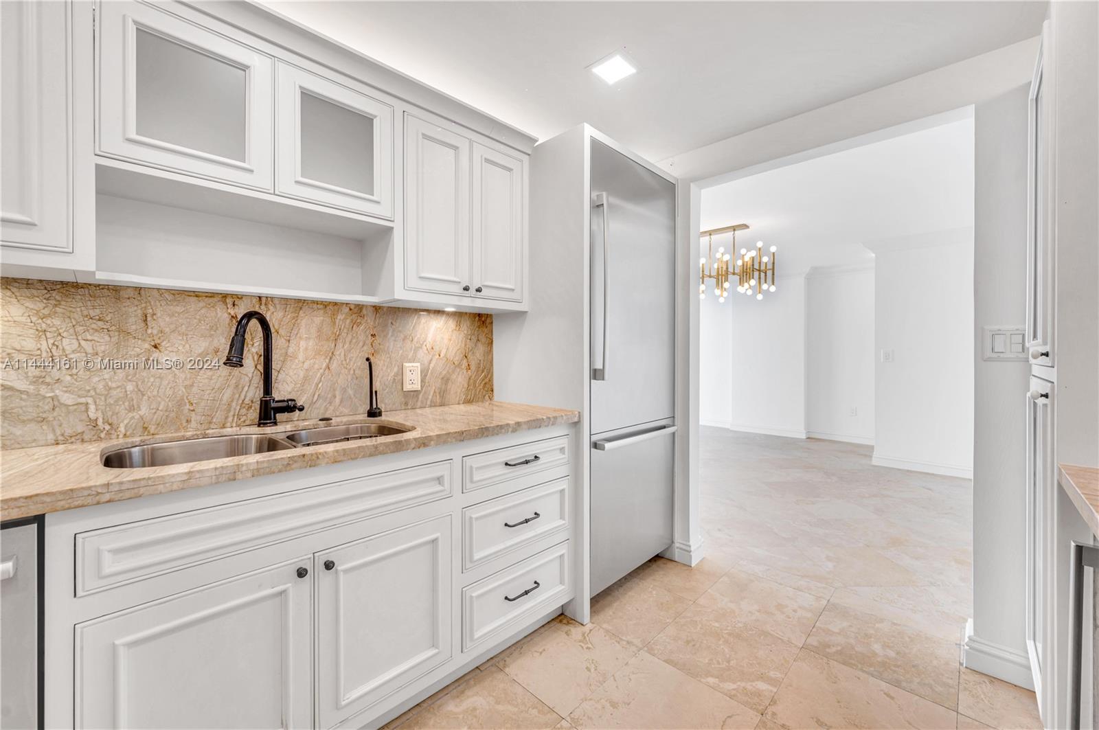 11 Island Ave Unit: 2007