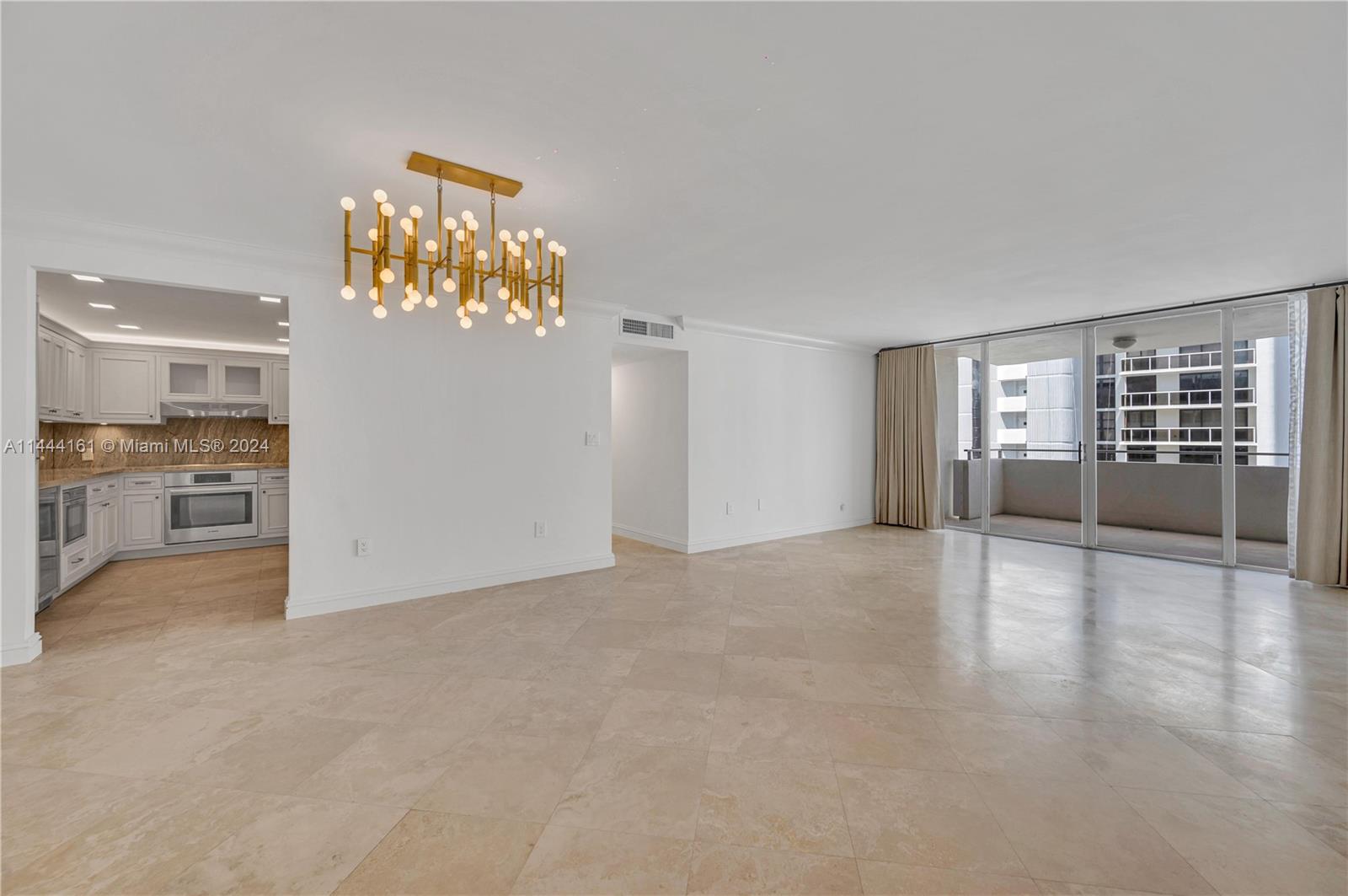 11 Island Ave Unit: 2007
