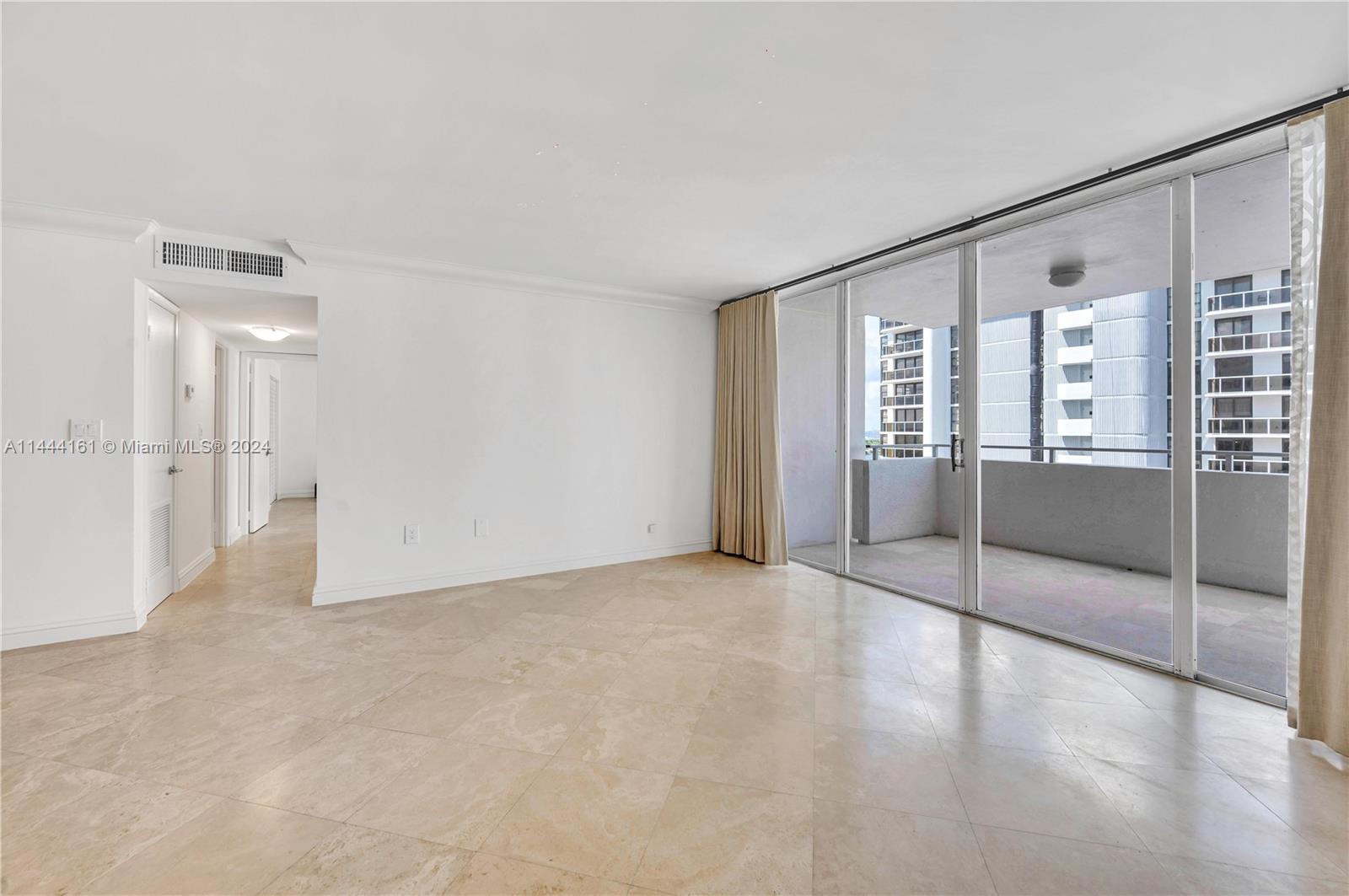 11 Island Ave Unit: 2007