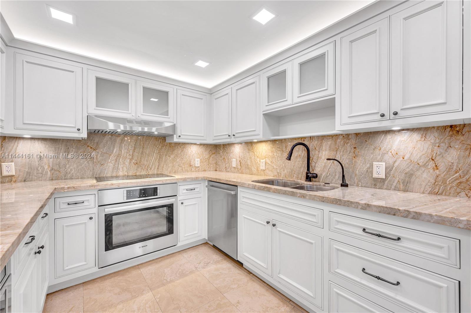 11 Island Ave Unit: 2007