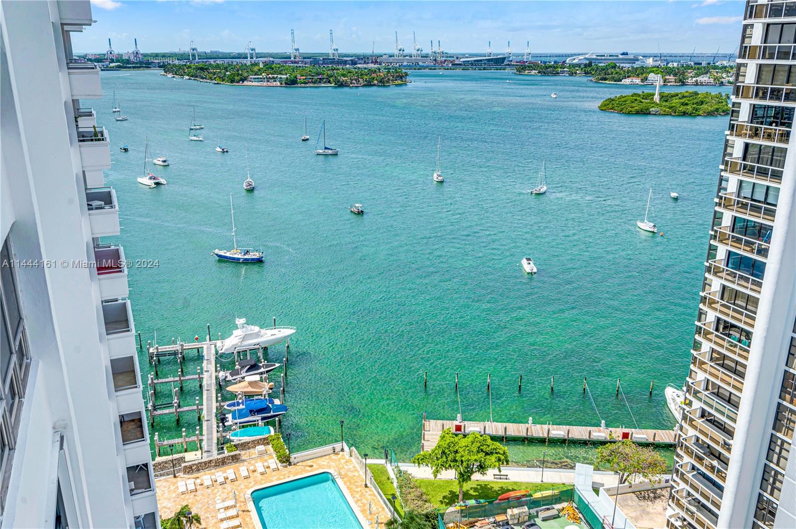 11 Island Ave Unit: 2007