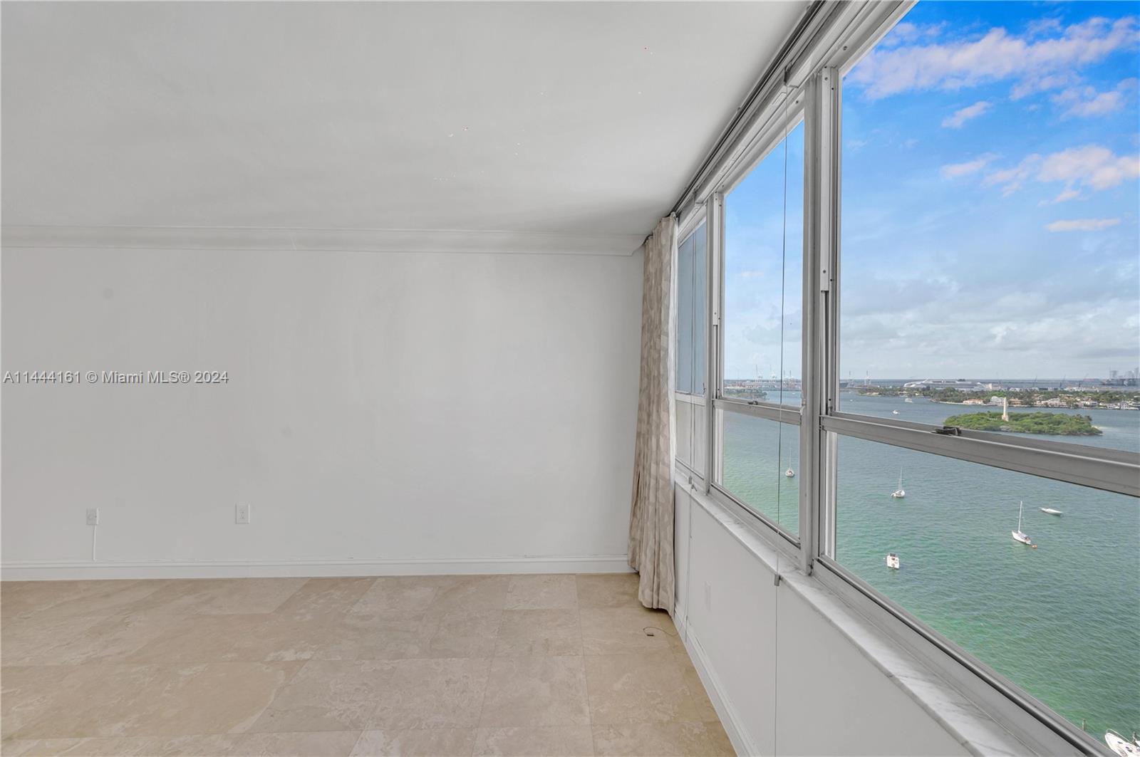 11 Island Ave Unit: 2007