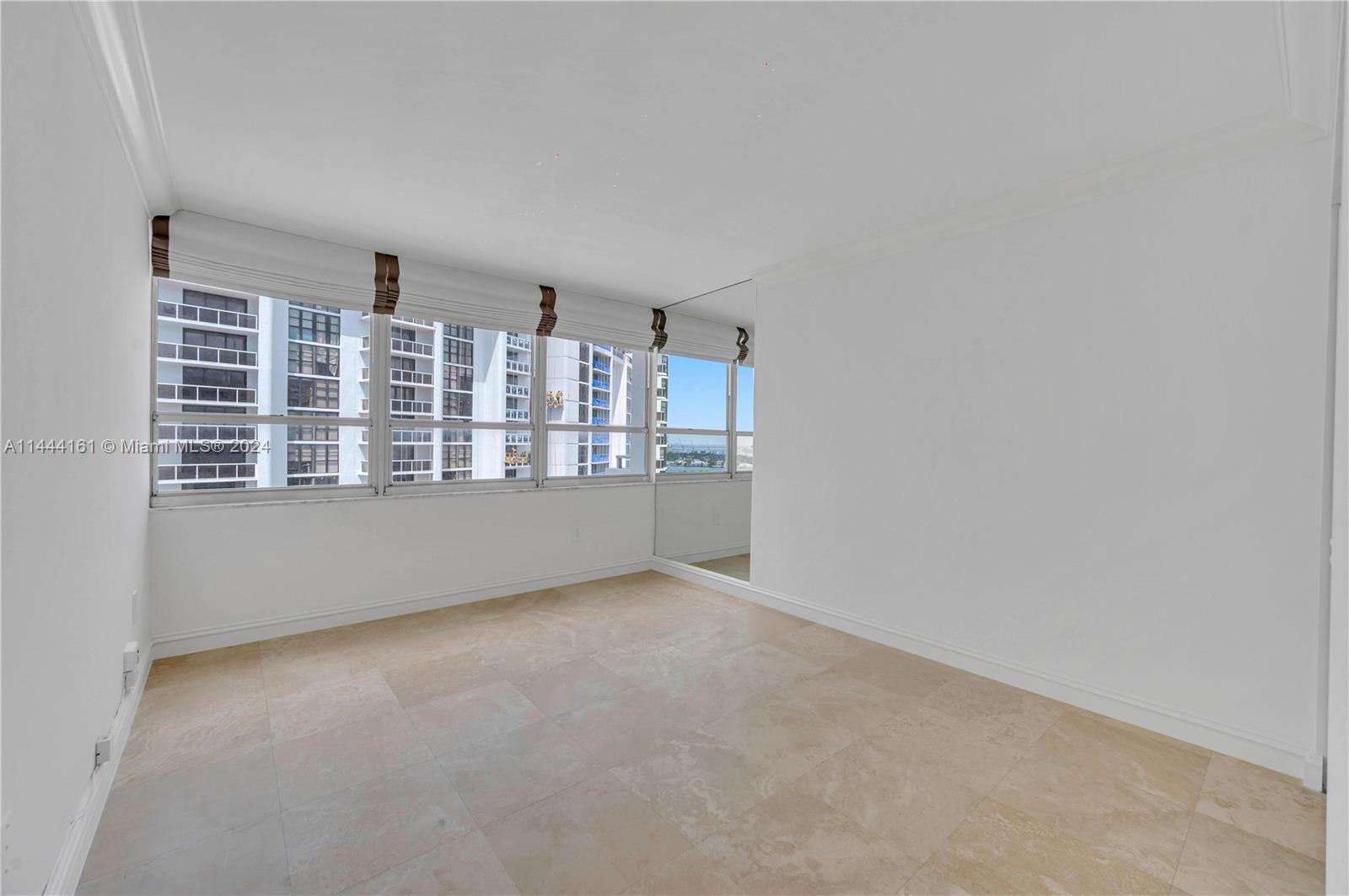11 Island Ave Unit: 2007