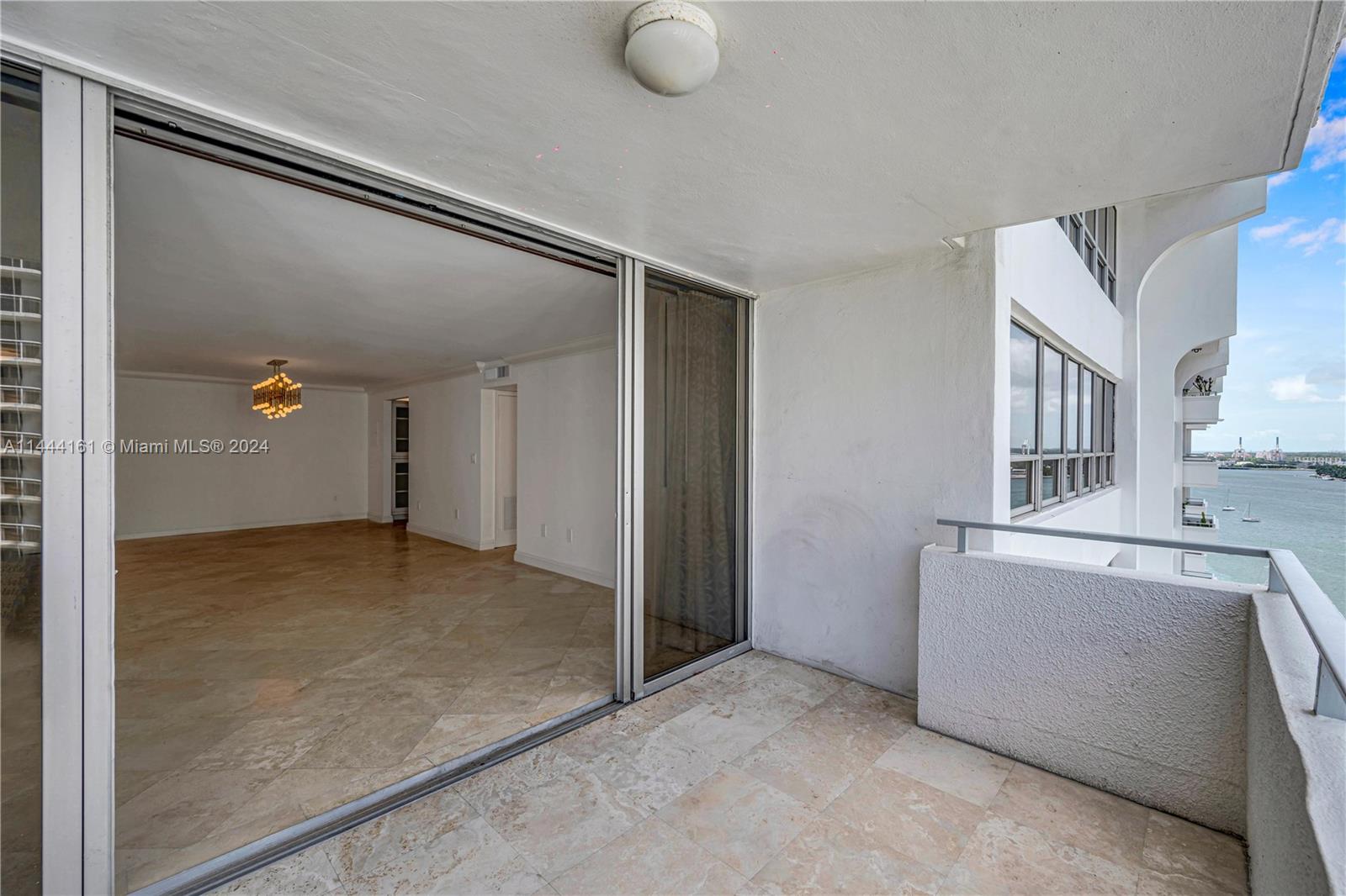 11 Island Ave Unit: 2007