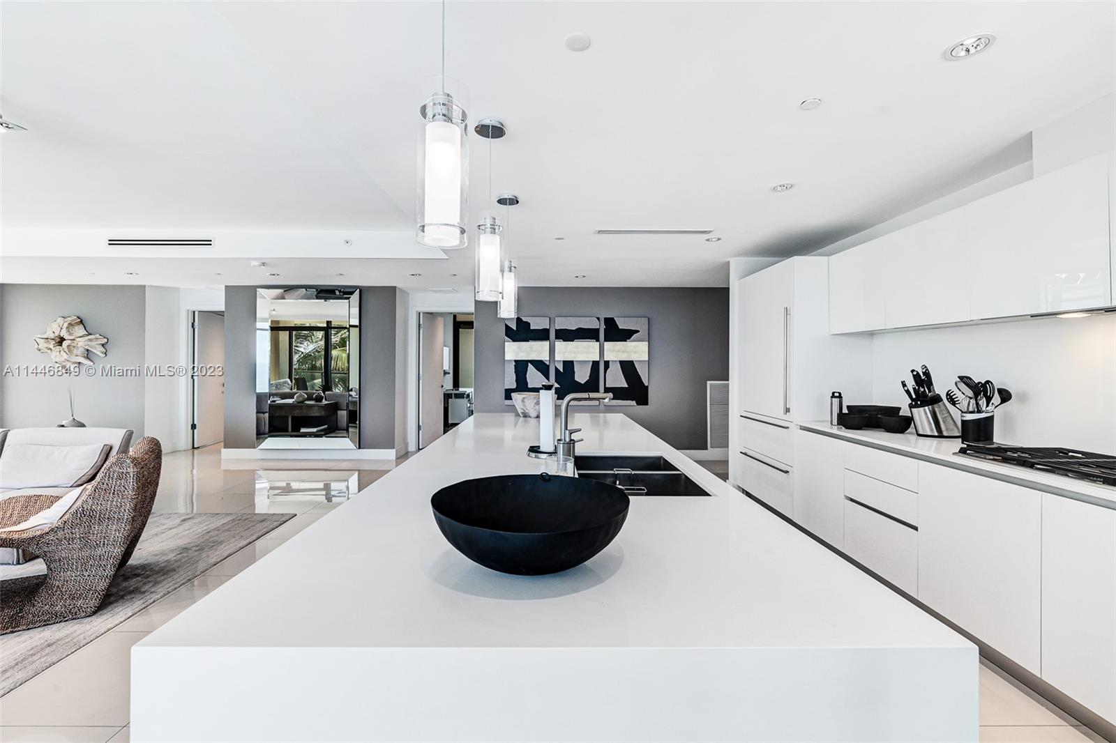2205 S Surf Rd Unit: 3A